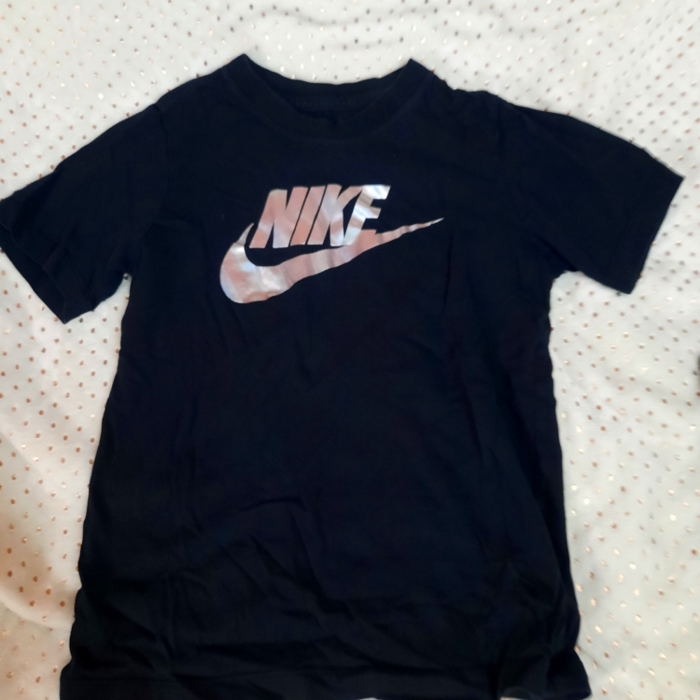 Nike shirt